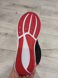 Nike uued tossud naistele suurus 38.5 (4 foto / 8)