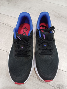 Nike uued tossud naistele suurus 38.5 (8 foto / 8)