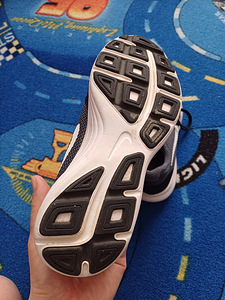 Nike tossud poisile suurus 37.5 (2 foto / 6)