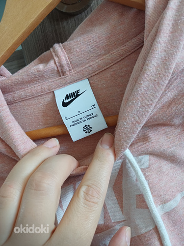 Женская толстовка Nike размера S (фото #2)