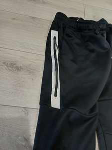 Штаны Nike для мальчика 137-147 (4 фото из 6)