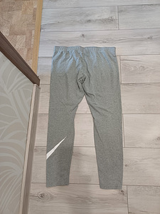 Nike leggings naistele xl (4 foto / 4)