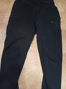 Nike dressipüksid poisile 137-147 (5 foto / 7)