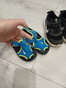 Nike tossud 26 ja sandaalid 26 (4 foto / 6)