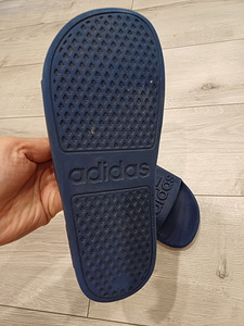 Adidas plätud poisile suurus 36-37 (4 foto / 5)