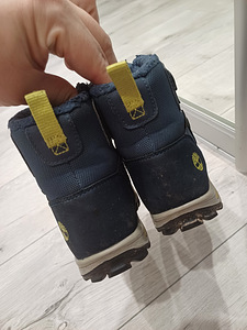 Timberland poolsaapad poisile suurus 26 (4 foto / 5)