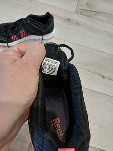 Reebok tossud naistele suurus 40.5 (5 foto / 7)