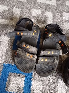 Nike tossud 38.5 ja sandaalid icepeak 38 (6 foto / 7)