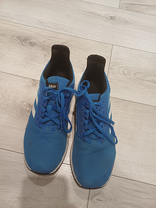Adidas tossud poisile suurus 38.5 (2 foto / 6)