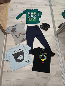 Reebok Nike одежда для мальчика 104-110, кроссовки 28 (1 фото из 9)