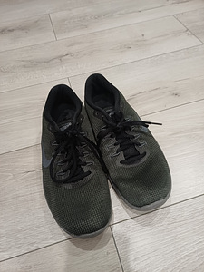 Nike tossud naistele suurus 41 (2 foto / 5)