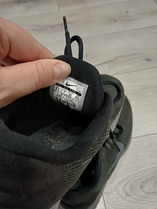 Nike tossud naistele suurus 41 (5 foto / 5)