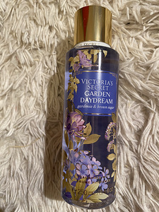 Victoria secret body mist (1 foto / 1)