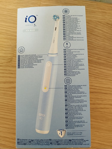 Braun Oral-B iO Series 3 (2 foto / 4)
