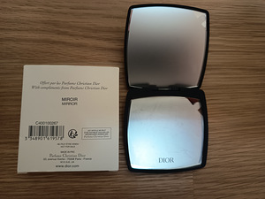 Dior (2 фото из 3)