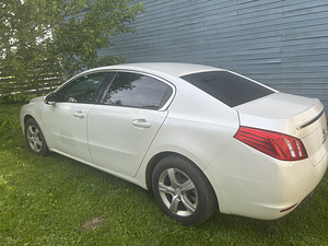 Peugeot 508 (6 фото из 8)