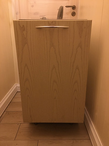 Vähekasutatud nôudepesumasin Elektrolux. (1 foto / 3)