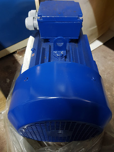 Elektrimootor 4P.T132S, uus (3 foto / 7)