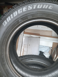 BRIDGESTONE 225x65 R16C