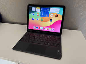 iPad Air 6. Gen (M2, 2024) Wifi 128GB (1 foto / 6)