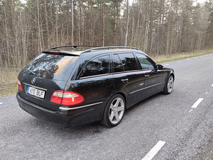 Mercedes-Benz E320cdi (5 foto / 14)
