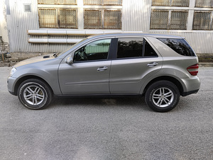 MB ML320CDI 165kw (2 foto / 7)