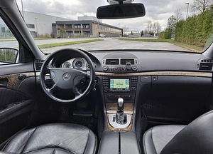 Mercedes-Benz E 350 3.5 200kW (5 foto / 7)