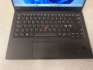 Lenovo Thinkpad Carbon X1 6gen /16gb/256gb ssd/FHD iips (2 foto / 5)