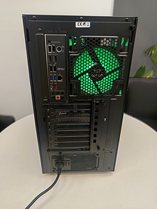 GAMER PC RYZEN 7 5700X/32GB RAM/1TB NVME SAMSUNG/RTX 5060Ti (5 foto / 9)