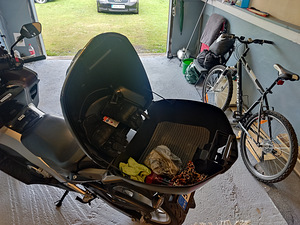 HONDA INTEGRA NC700D (7 foto / 9)
