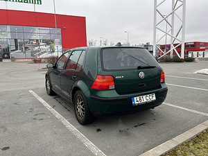 Volkswagen golf 4 (3 foto / 4)