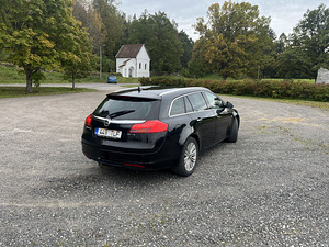 Opel Insignia 2.0 118kW (2 foto / 9)