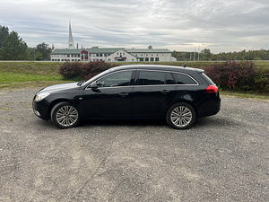 OPEL INSIGNIA SPORTS TOURER 4x4 2.0 118kW (4 foto / 8)
