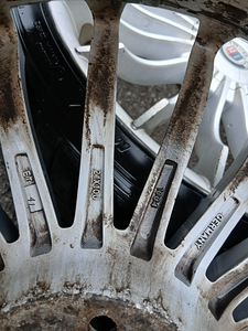 BMW ALPINA 21" Erilaiused & M+S Rehvid (7 foto / 10)