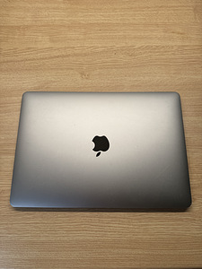 MacBook Pro (13-inch, 2019, Two Thunderbolt 3 ports) (2 foto / 6)