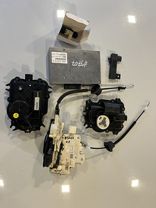 Müüa Audi S8 / A8 D3 softclose