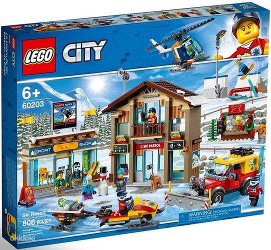 LEGO City Лыжный курорт 60203 (фото #1)