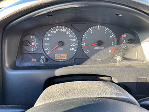 Toyota Avensis 1.6 R4 VVTI 81kW (15 foto / 15)