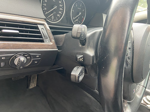 BMW 525XD 2008 (7 foto / 9)