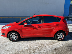 Ford Fiesta 2014 (6 foto / 6)