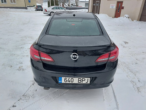 Опель Астра (6 фото из 7)