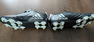 Jalgpalli putsad 38 Adidas (2 foto / 5)