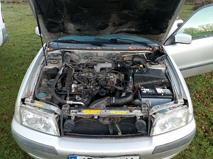 Запчасти vOLVO V40 1.9 дизель 75кВт с 2000 года (6 фото из 10)