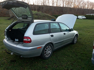 Запчасти vOLVO V40 1.9 дизель 75кВт с 2000 года (8 фото из 10)