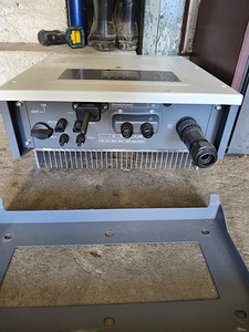 Sofar inverter 11kw (2 foto / 3)
