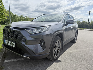 Toyota Rav4 2,0 dynamic force AWD Multidrive S Luxury Plus (1 foto / 12)