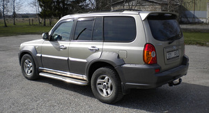 Hyundai Terracan (4 foto / 9)