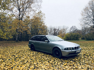 BMW 530D 142kw (2 foto / 7)