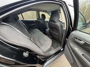 Volvo S60 diisel automaat (13 foto / 13)