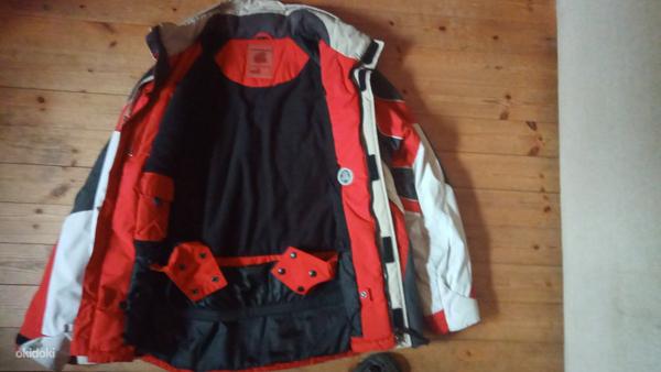 Лыжная куртка размер L (фото #2)